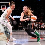 liberty’s-sabrina-ionescu-underwent-thumb-procedure-for-injury-suffered-during-wnba-finals