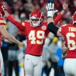 chiefs-clinch-afc-west-on-another-walk-off-fg