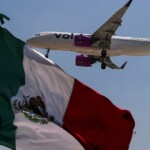 passenger-aboard-volaris-flight-in-mexico-arrested-after-allegedly-trying-to-divert-plane-to-us