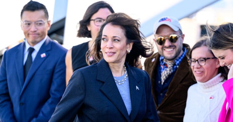 black-kamala-harris-staffers-allege-they-faced-‘outright-racial-discrimination’-from-campaign