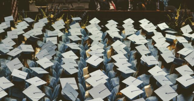 bloomberg-news:-staffing-firm-discriminated-against-us.-graduates