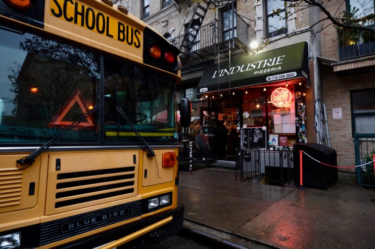 nyc-restaurants-using-school-bus,-trolley-car-to-get-around-rule-against-outdoor-dining