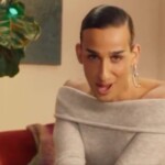 new-google-christmas-ad-features-dude-dressed-like-a-lady