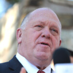 border-czar-tom-homan-says-deportation-starts-in-chicago,-warns-mayor-to-steer-clear