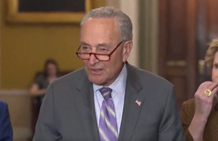 chuck-schumer-faces-another-embarrassing loss-on-his-way-out-the-door