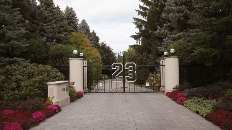 michael-jordan’s-chicago-home-sold-for-$9.5-million-after-decade-on-the-market