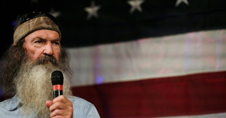 phil-robertson’s-family-issues-health-update:-‘the-prayers-of-millions’-are-working