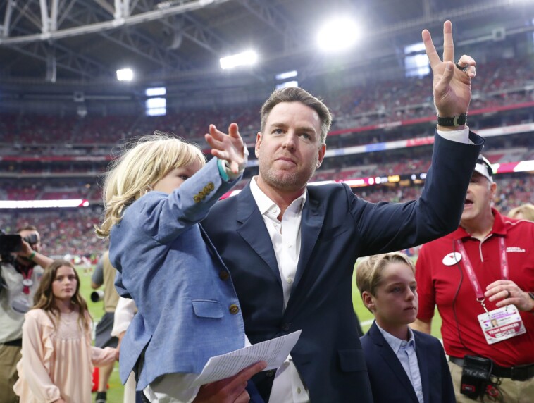 carson-palmer-returning-to-his-alma-mater-to-coach-high-school-football