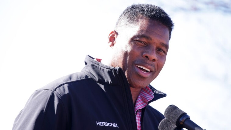 former-nfl-star-and-senate-candidate-herschel-walker-gets-bachelor’s-degree-at-62-years-old