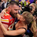 taylor-swift-will-only-get-$10-birthday-present-from-travis-kelce’s-dad