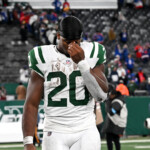 jets-can’t-let-constant-losing-wreck-their-promising-young-core