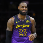 lebron-james-to-miss-second-straight-game-for-lakers;-jj-redick-doesn’t-know-when-star-will-return