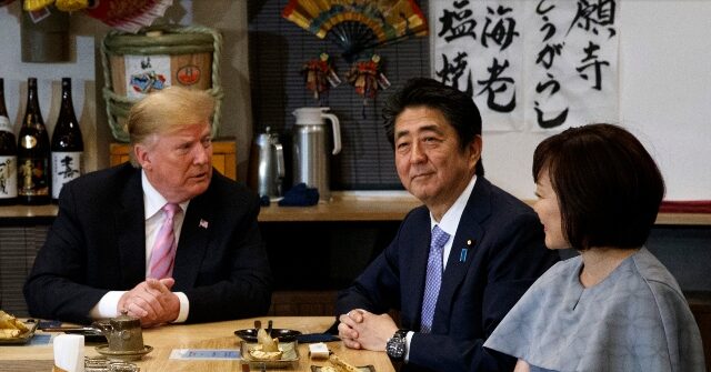 reports:-abe-shinzo’s-widow-akie-to-dine-with-trump-at-mar-a-lago