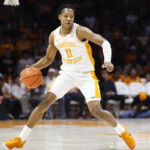 jordan-gainey-sinks-wild-buzzer-beater-to-lift-no.-1-tennessee-past-illinois