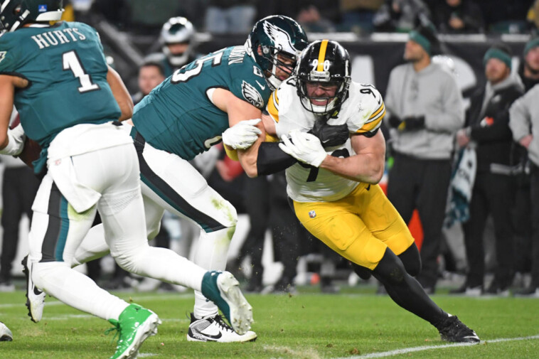 steelers-star-tj.-watt-leaves-loss-to-eagles-with-ankle-injury