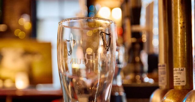 pubs-with-no-cheer:-guinness-drought-hits-uk-drinkers