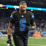 sources:-lions-rb-montgomery-out-indefinitely