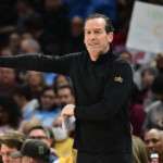 jarrett-allen,-caris-levert-want-to-get-win-over-nets-for-cavaliers-coach-kenny-atkinson