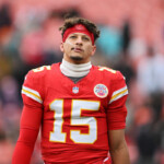 fantasy-football:-the-unthinkable-—-patrick-mahomes-among-players-to-consider-dropping-for-week-16-pickups