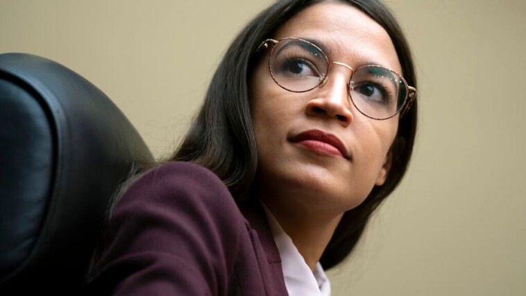 aoc-loses-bid-to-be-top-democrat-on-powerful-house-oversight-committee