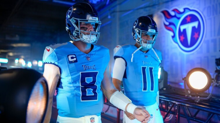 source:-titans-benching-qb-levis-for-week-16