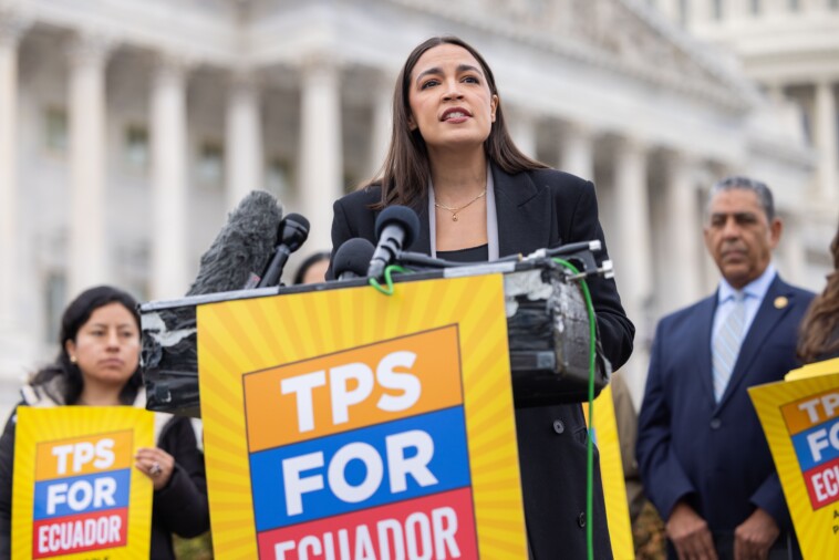 aoc-flops-in-bid-to-be-top-oversight-dem,-as-pelosi-backed-victor-vows-‘trench-warfare’-against-trump