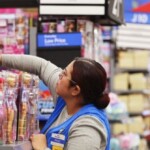 report:-walmart-giving-store-employees-body-cameras-to-increase-safety