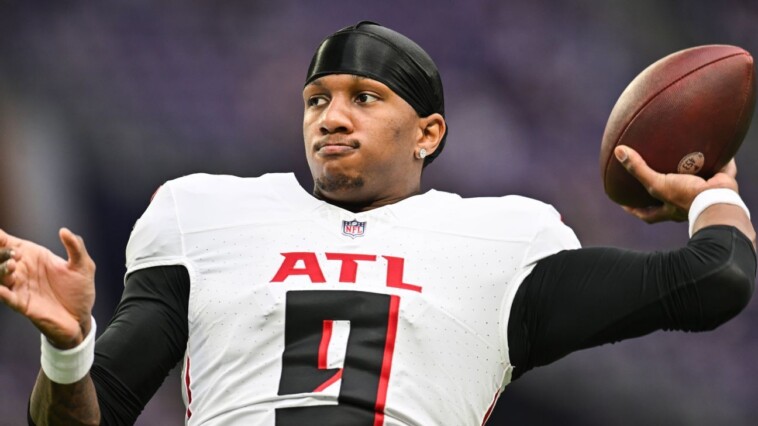 can-michael-penix-jr.-lead-a-falcons-playoff-push;-are-kirk-cousins’-days-in-atlanta-over?