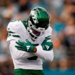 jets’-garrett-wilson-latest-to-jump-on-‘cold’-celebration-popularized-by-chelsea’s-cole-palmer