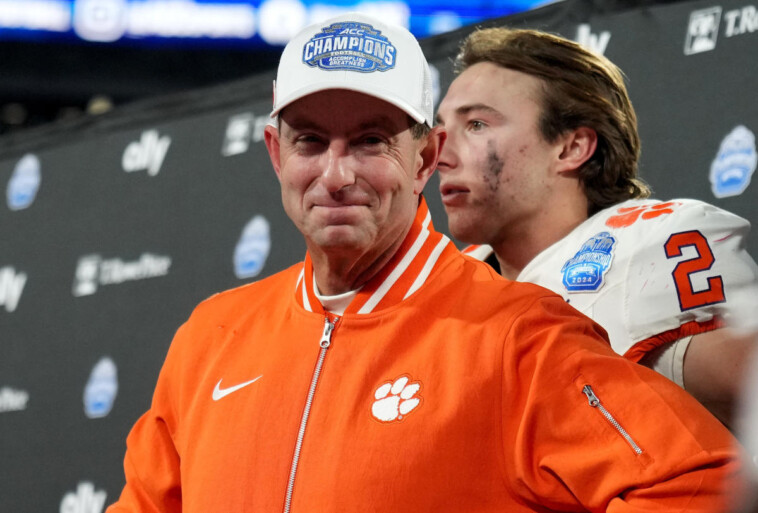 as-college-football-evolves-and-parity-spreads,-dabo-swinney-still-prefers-‘old-way.’-but-even-clemson’s-stubborn-coach-is-learning-to-adapt