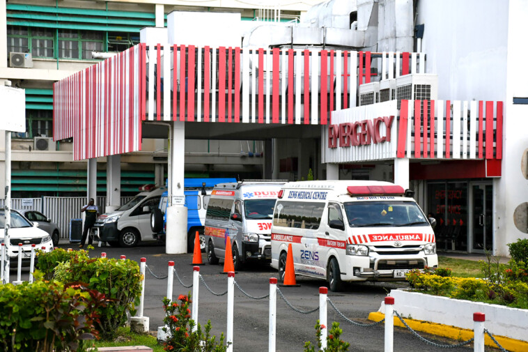 cocktails-that-hospitalized-7-tourists-did-not-contain-methanol-or-‘illicit-substances,’-fiji’s-deputy-pm-says