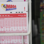 mega-millions-jackpot-closes-in-on-$1-billion-after-latest-drawing