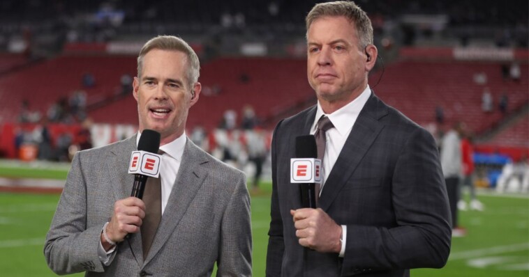 fans-immediately-spot-something-wrong-with-nfl-announcer:-‘look-at-his-eyes’