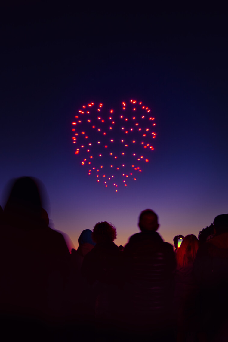 new-year’s-eve-drone-shows-planned-in-nyc-parks-as-public-still-seeks-answers-about-mysterious-aircrafts