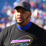 pilot-killed-in-plane-crash-near-ny-home-owned-by-buffalo-bills-offensive-lineman-dion-dawkins