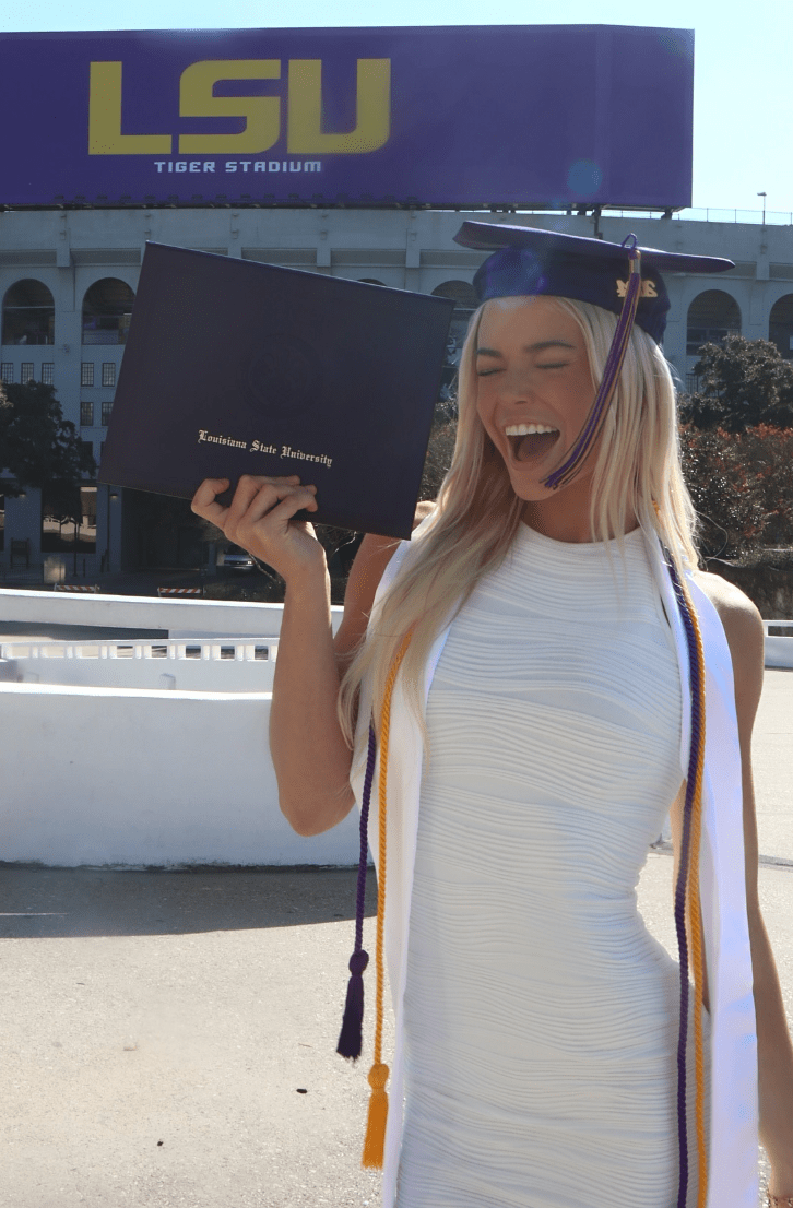 livvy-dunne-celebrates-officially-graduating-from-lsu,-teases-next-steps