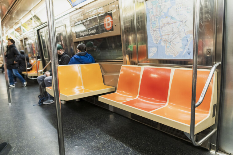 the-mta-is-phasing-out-those-yellow-and-orange-subway-seats-—-and-new-yorkers-aren’t-having-it