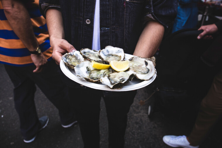 raw-oysters-linked-to-norovirus-sicken-more-than-80-people-at-la-times-top-restaurant-event