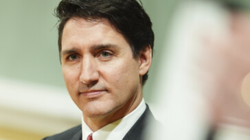 trudeau’s-hold-on-power-diminishing-despite-cabinet-reshuffle,-with-canadian-pm-to-face-no-confidence-vote