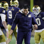 college-football-playoff-scores,-results:-notre-dame-handles-indiana-in-first-game-of-12-team-playoff-era