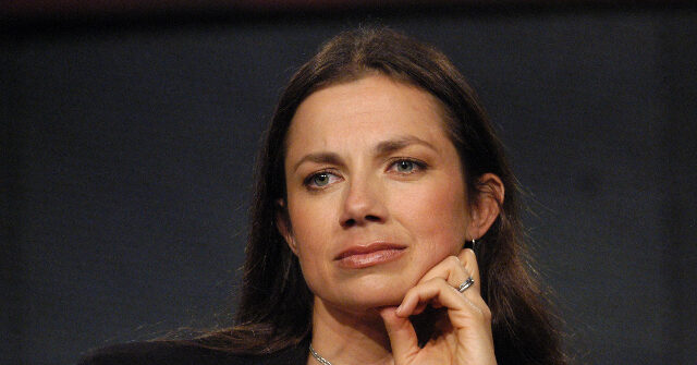 justine-bateman-blasts-‘shameful’-hollywood-reporter-calling-her-a-‘well-known-supporter’-of-trump