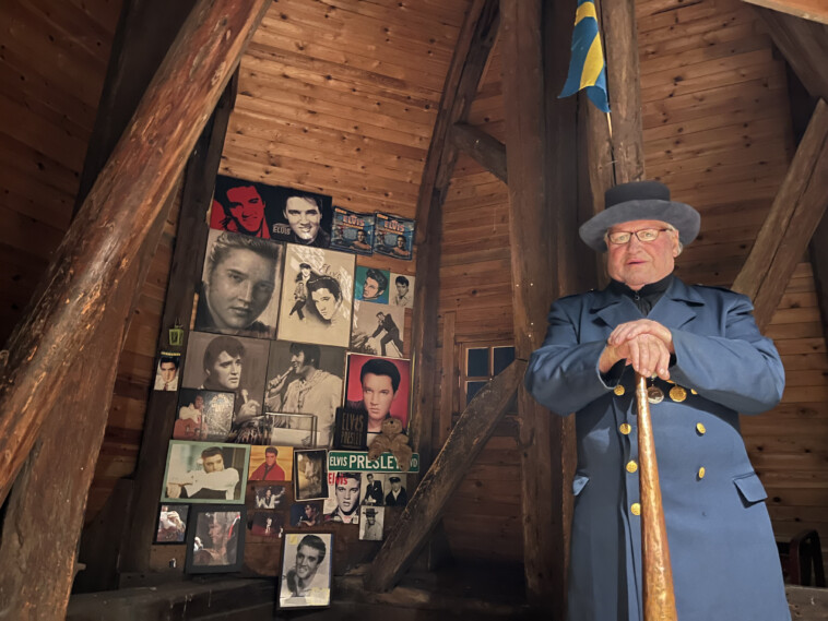 meet-the-74-year-old-‘night-watchmen’-who’s-truly-the-last-of-his-kind:-a-‘cultural-marvel’