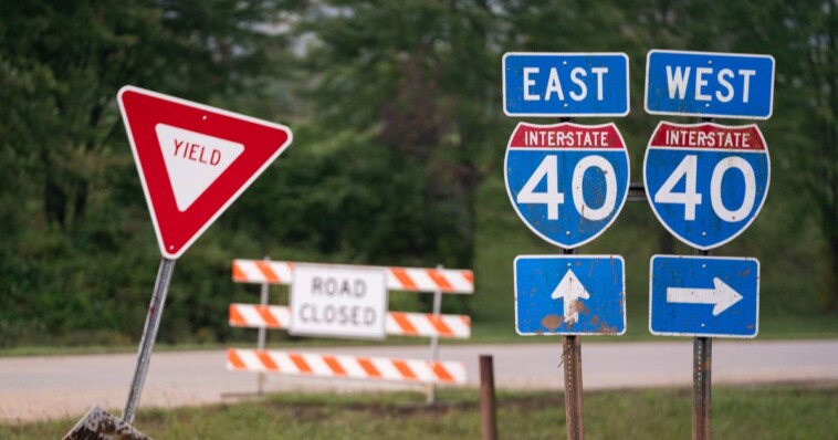 armed-standoff-shuts-down-interstate-in-both-directions-after-deadly-shooting