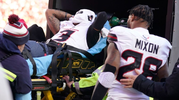 texans’-dell-hospitalized-with-‘significant’-injury