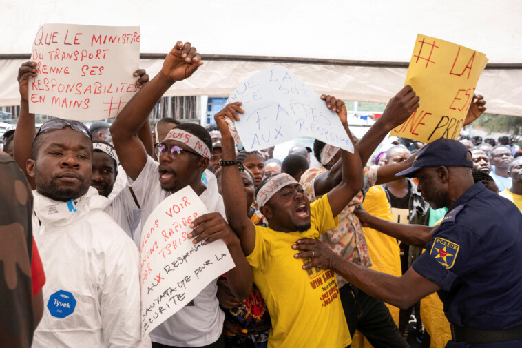 38-people-dead-and-over-100-missing-in-congo-after-a-ferry-capsizes