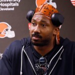 myles-garrett-issues-ultimatum-as-future-with-browns-hangs-in-the-balance:-‘i’m-not-trying-to-rebuild’