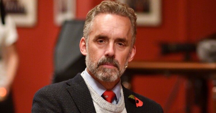 dr.-jordan-peterson-officially-moved-to-the-us,-left-woke-canada-behind