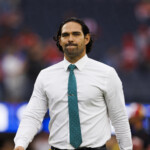 mark-sanchez-has-awkward-moment-referencing-another-network’s-analyst