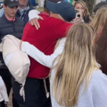 tiger-woods-embraces-ex-wife-elin-nordegren-in-heartfelt-pnc-championship-moment