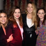 blake-lively’s-‘sisterhood-of-the-traveling-pants’-co-stars-stand-‘in-solidarity’-with-her-amid-messy-lawsuit